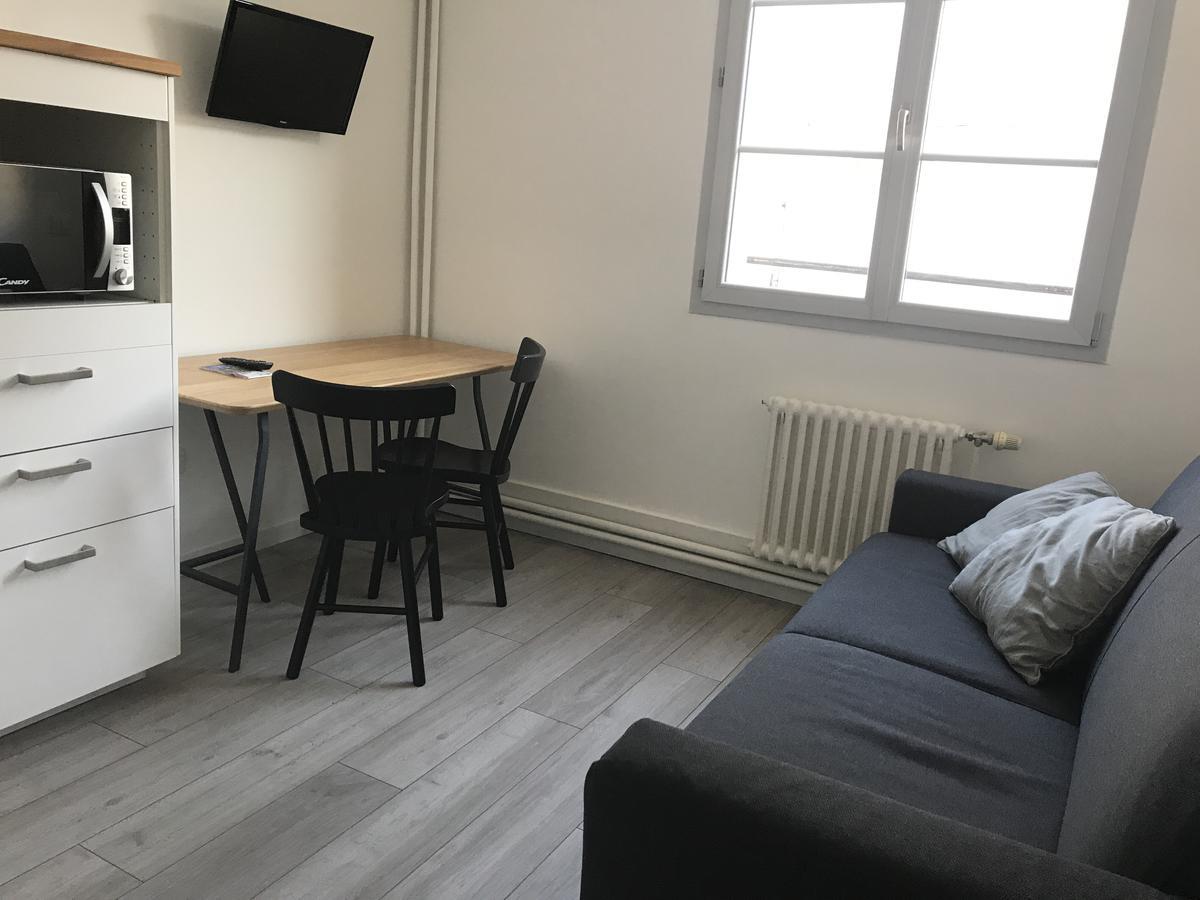 Le 38 Hotel Restaurant Dole Eksteriør bilde