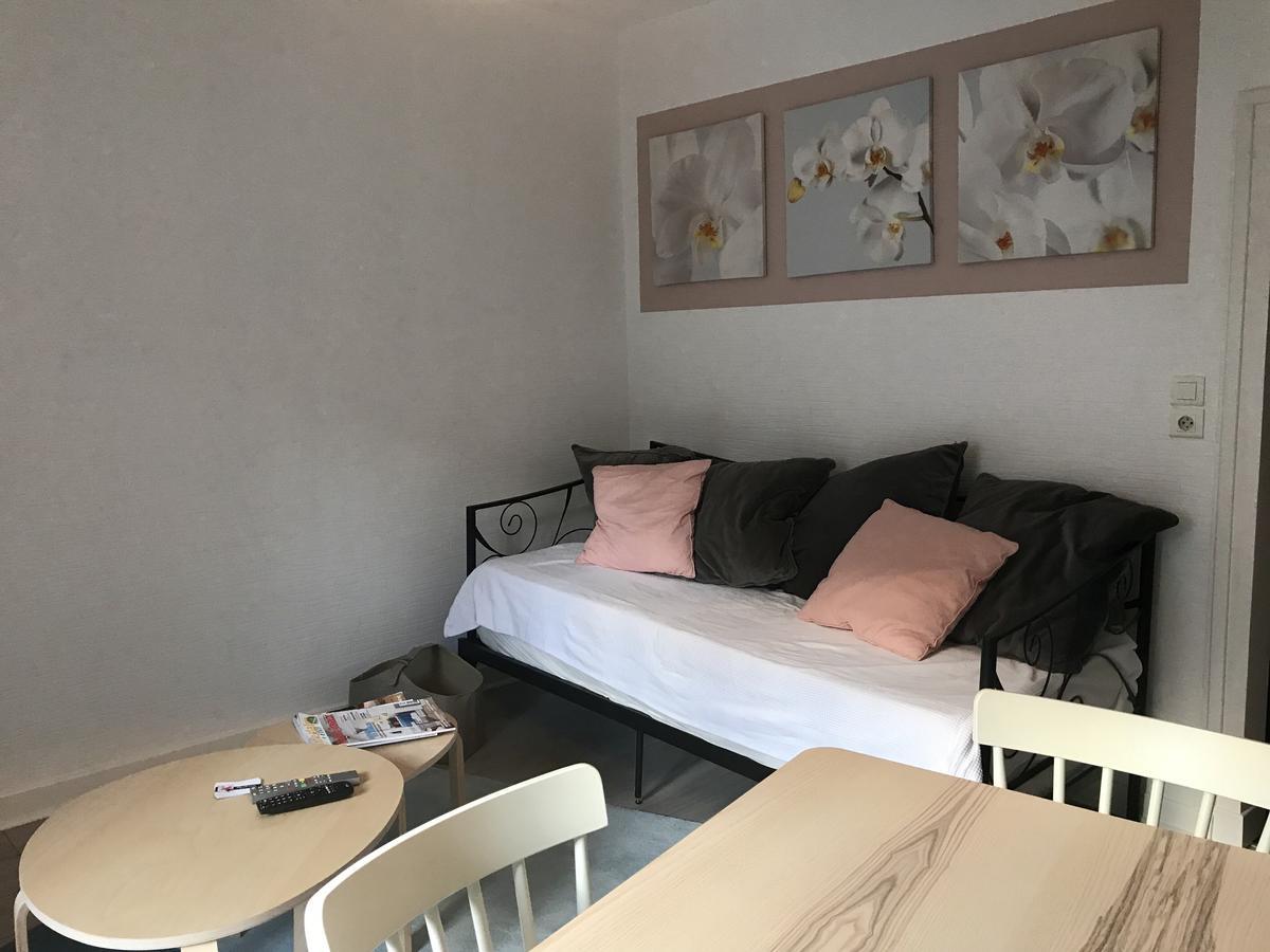 Le 38 Hotel Restaurant Dole Eksteriør bilde